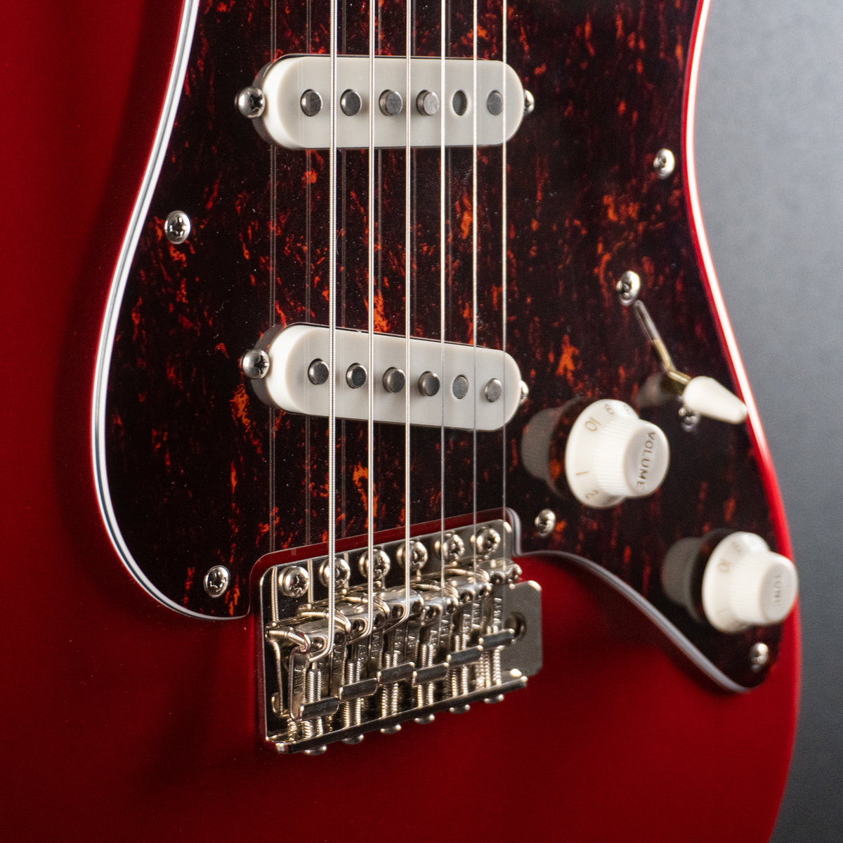 96 Vintage - Candy Apple Red