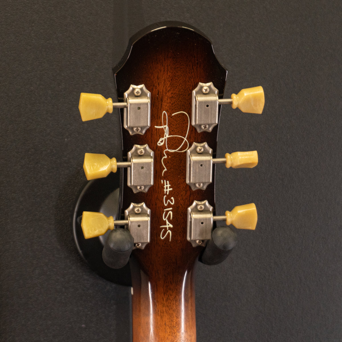 Macon Vintage DC - 2-Tone Burst